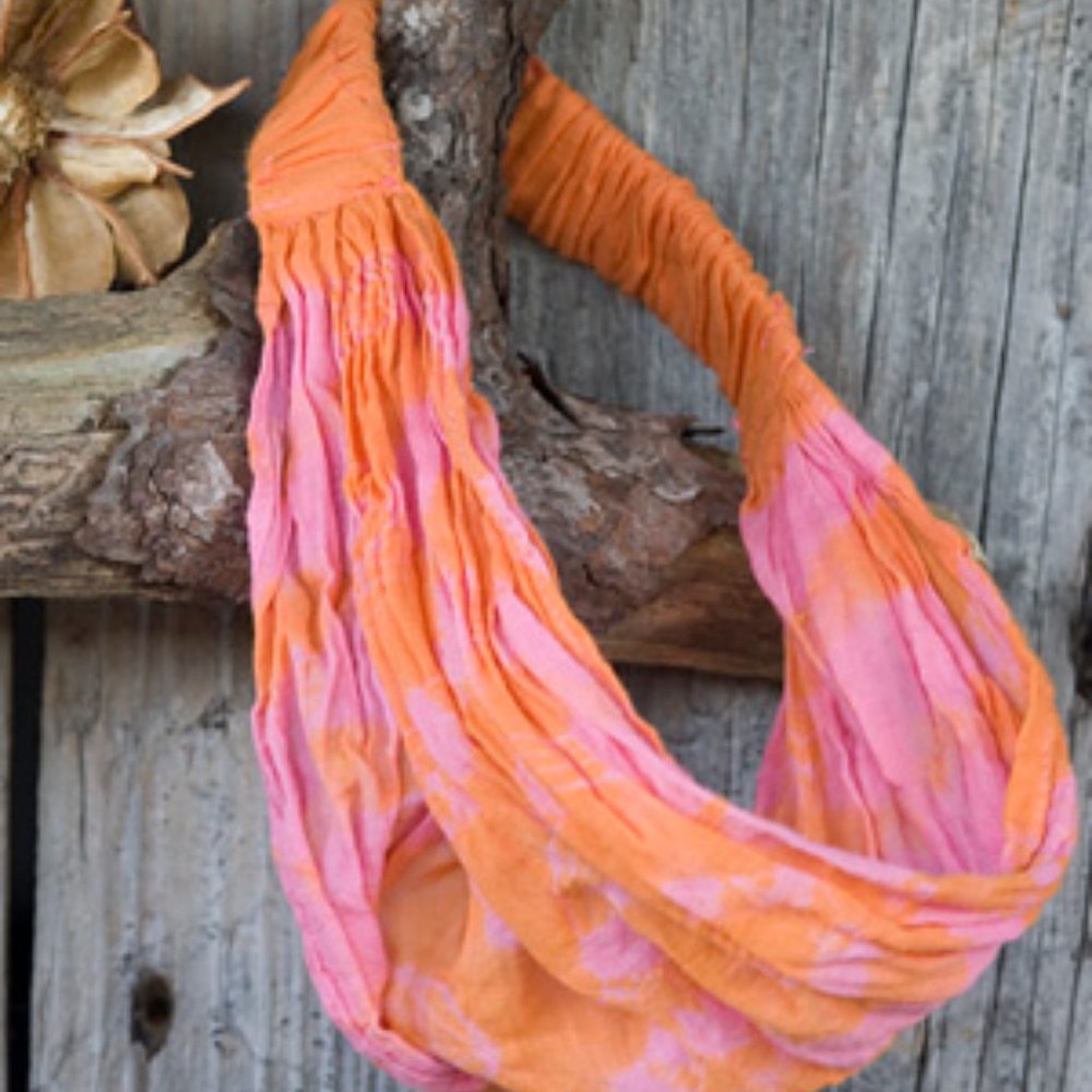 Special listing of two headbands for muckabay